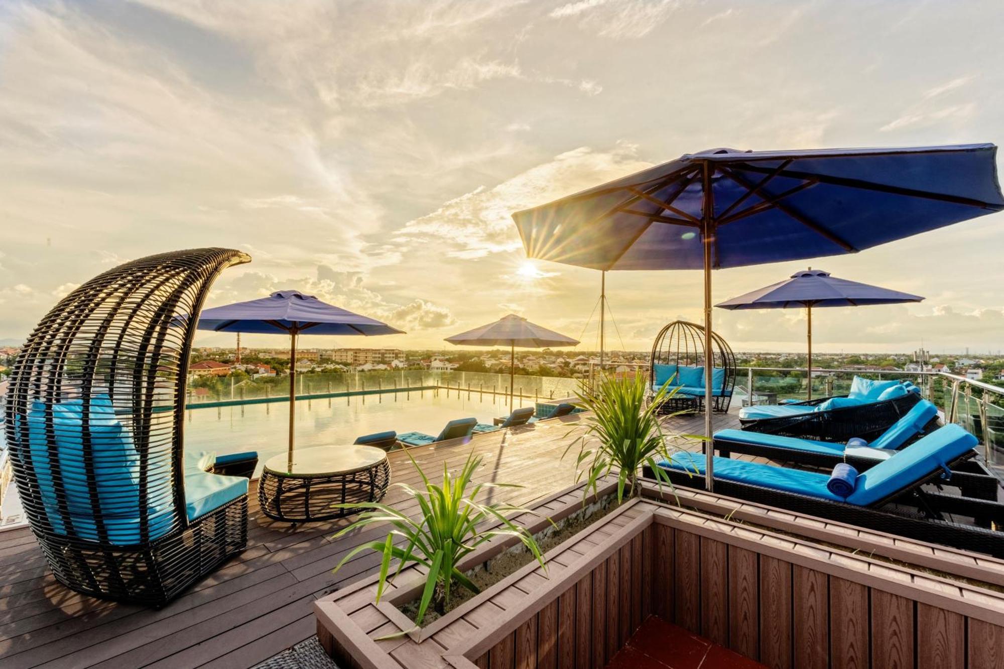 Qualia De Hotel Hoi An - Rooftop Bar City View Экстерьер фото